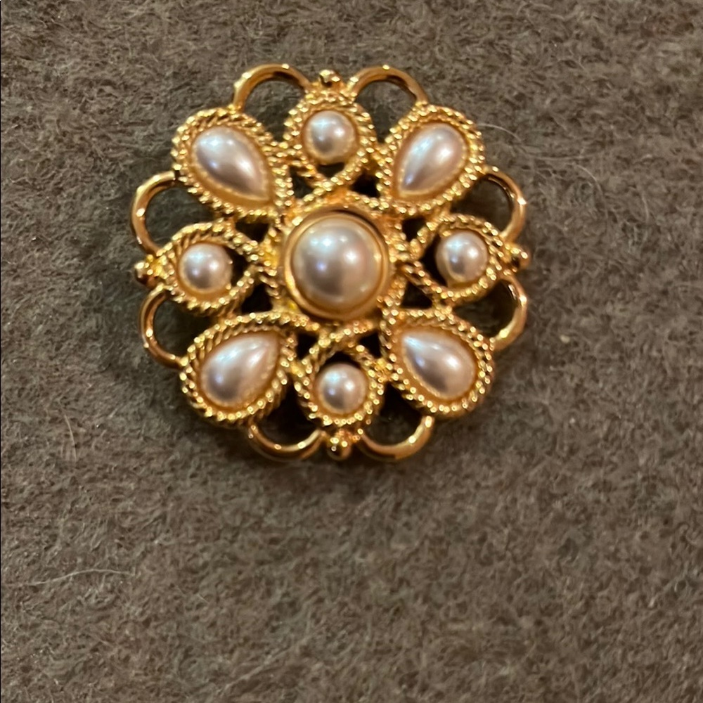 Napier Gold and Cream Brooch with Pearl Accents